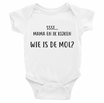 Sst mama en ik kijken wie is de mol